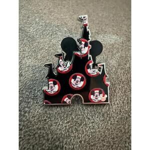 Disney 2025 Hidden Mickey Castle Mickey pin Wave B